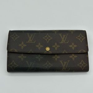 Louis Vuitton Sarah Wallet